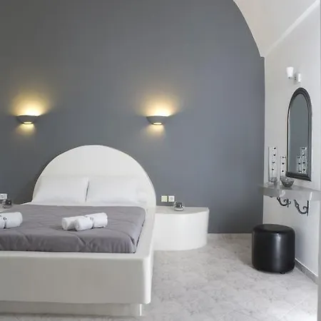Philippion Boutique 4* Fira (Santorini)